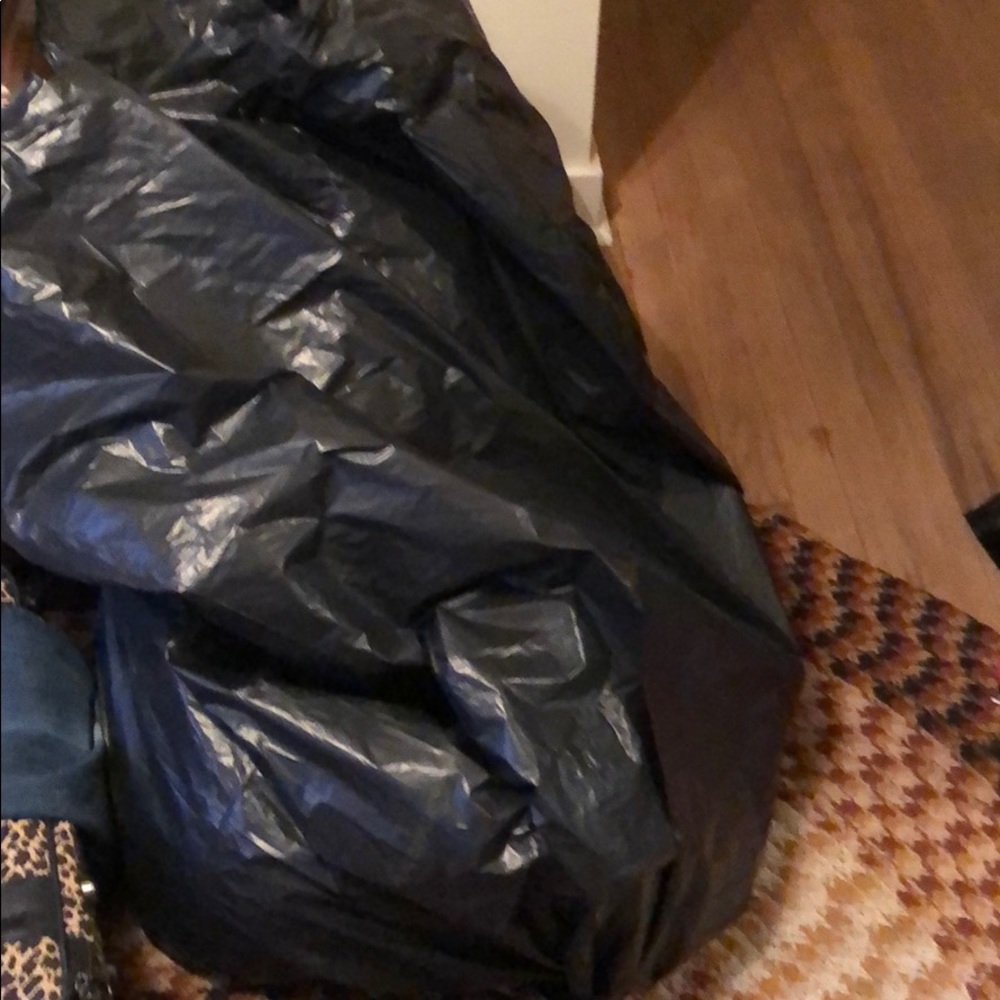 Entire bag of name brand clothes size 4-8